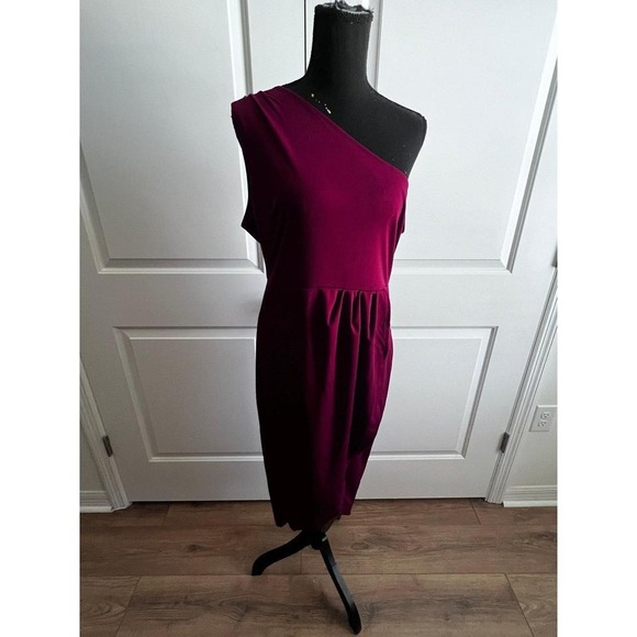 Off‎ Shoulder Burgundy Dress Size XL - Picture 1 of 5